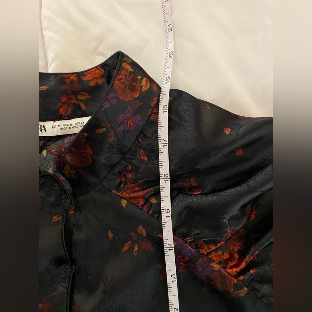 Zara Black Floral Satin Blouse - Picture 6 of 11